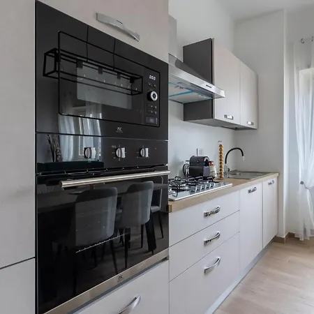 Arya's Corner By The - Parcheggio - Vista Apartment *