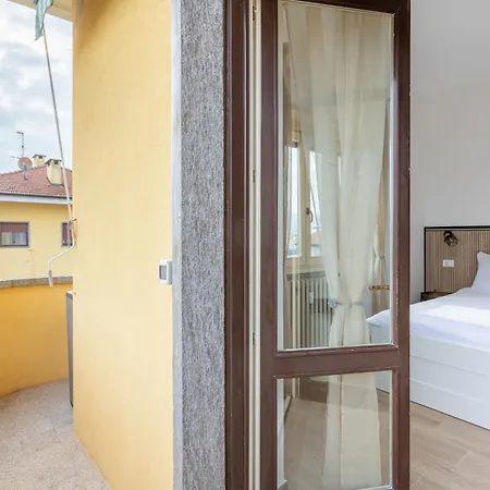Apartman Arya's Corner By The - Parcheggio - Vista *