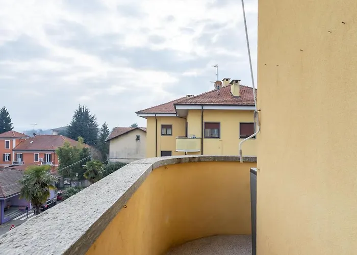 Arya's Corner By The - Parcheggio - Vista *